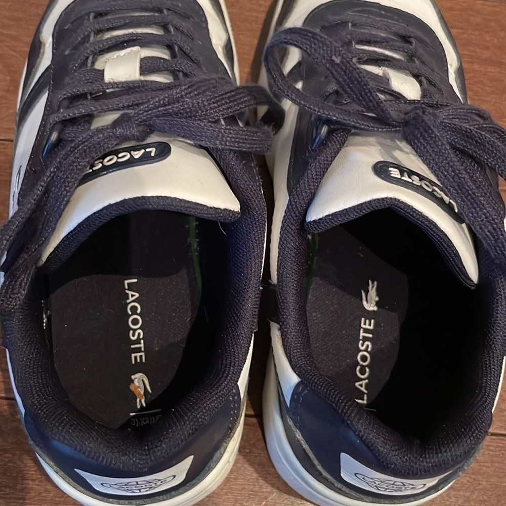 Lacoste Boy’s White and Navy Sneakers - Picture 8 of 10